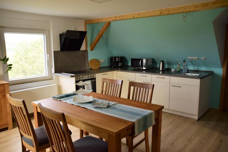 Essbereich mit Esstisch